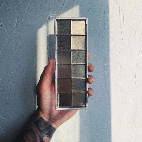 Artist Kit Company Empty Magnetic Pans