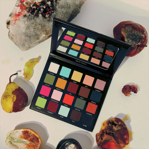 Blend Bunny Cosmetics Mei Pang x Blend Bunny Rotten Palette