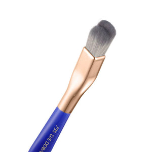 Bdellium Tools Golden Triangle 795 Double-Ended Eye Double Dome Blender Brush