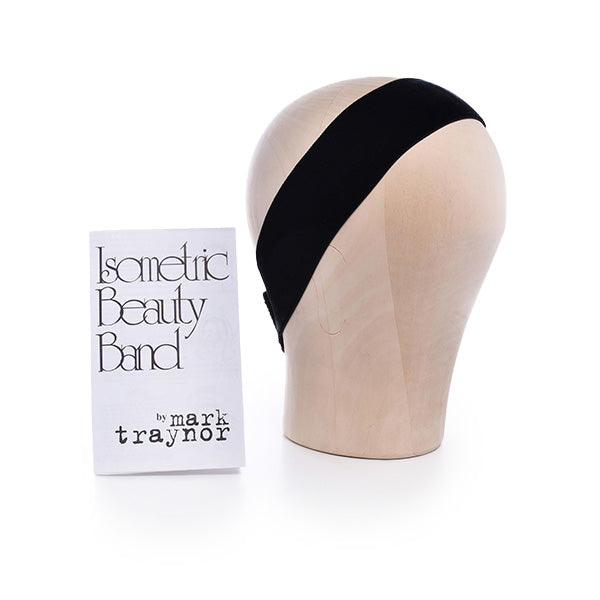 Mark Traynor Isometric Beauty Band | Alcone Company display picture 1