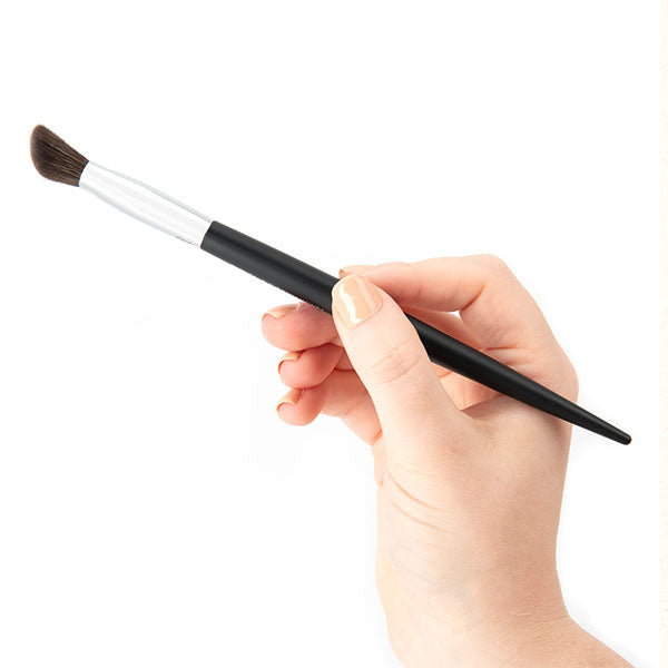 OMNIA® BOM146 Small Angle Complexion Blender Brush