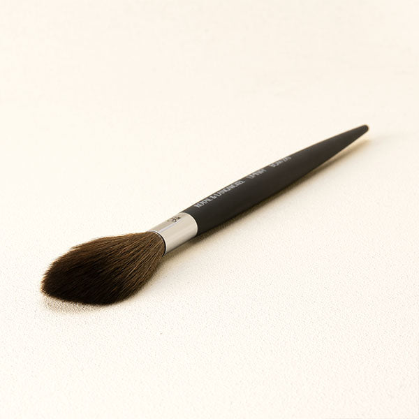 OMNIA® BOM290 Taper Highlighter Brush