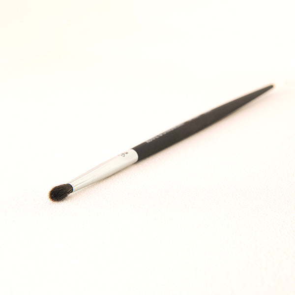 OMNIA® BOM428 Small Eye Highlighter Brush