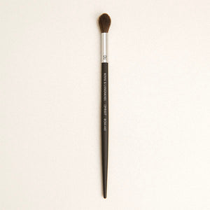 OMNIA® BOM445 Large Crease Brush