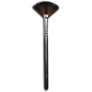Cozzette Beauty Brushes #12 Fan Infinite