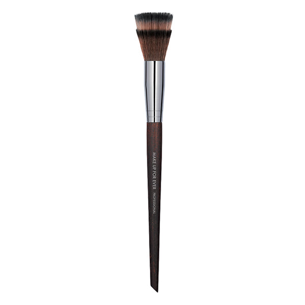 Make Up For Ever Blending Blush Brush - 148
